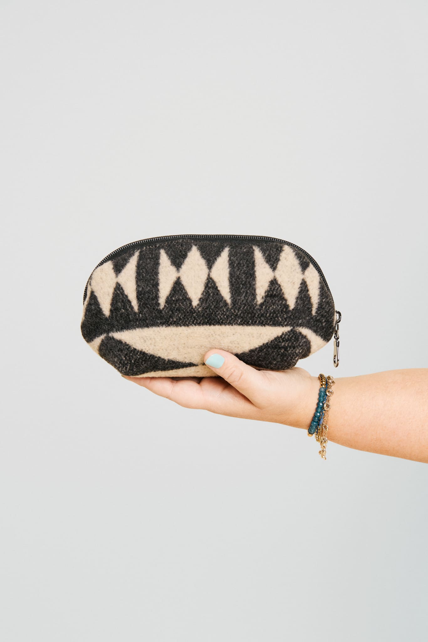 Weaver essential Bag