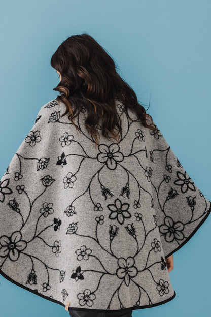 Fleurs Reversible Shawl