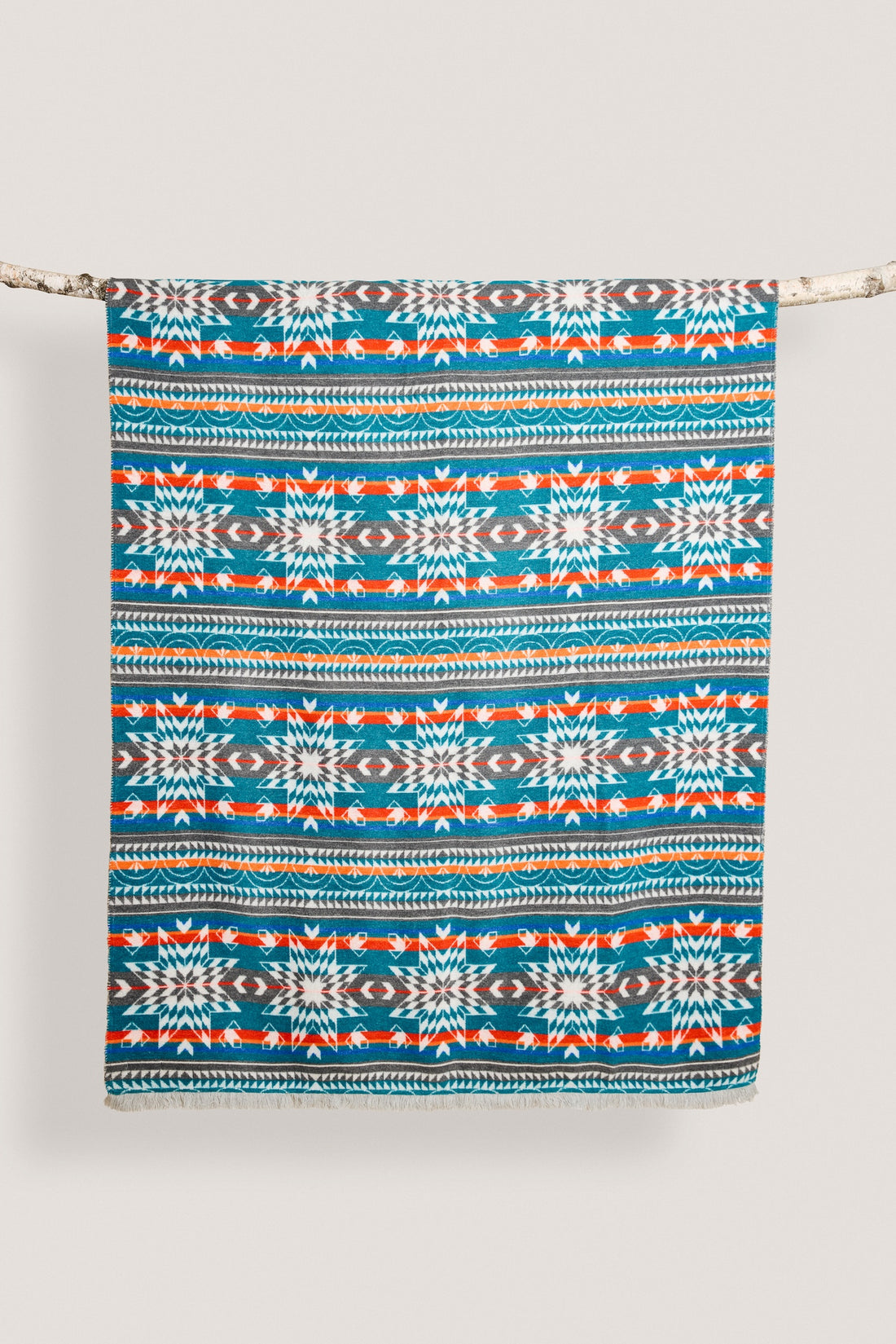 Nibi Reversible Blanket