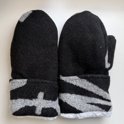 Perfectly Imperfect Harvesters Sherpa Mittens